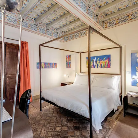 Residenza Torre Colonna 4* Roma