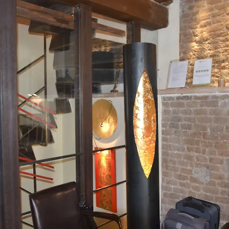 레지덴자 토레 콜로나 4*