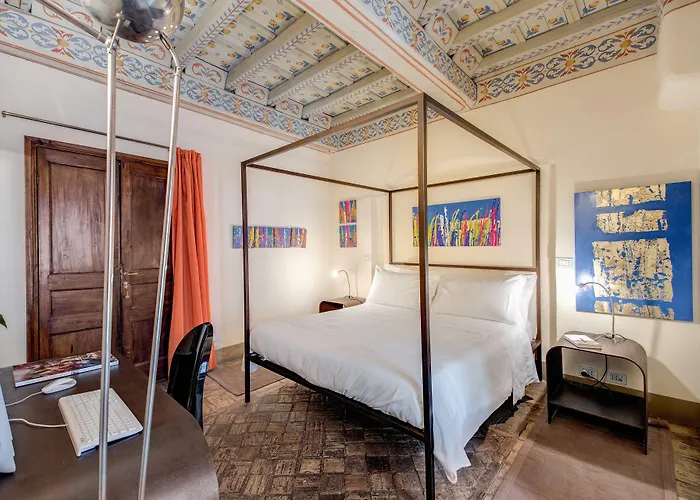 Residenza Torre Colonna 4* Ρώμη