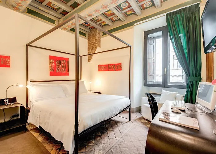 Residenza Torre Colonna 4*