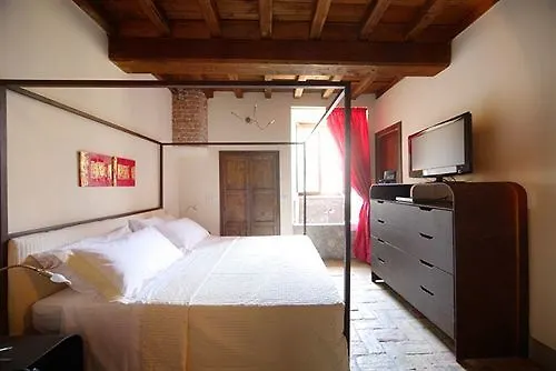 Bed and Breakfast Residenza Torre Colonna