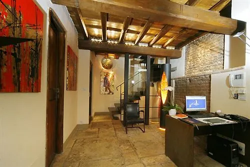 Residenza Torre Colonna Bed and Breakfast Ρώμη