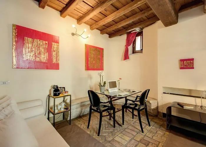 Residenza Torre Colonna Ρώμη