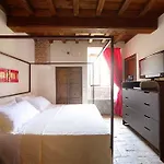 Bed & Breakfast Residenza Torre Colonna