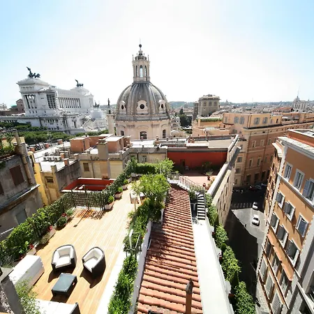 Bed & Breakfast Residenza Torre Colonna 4*