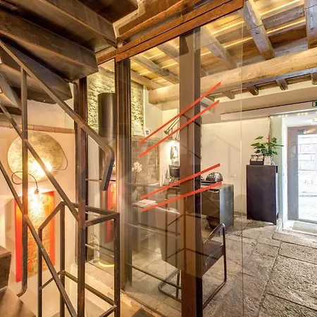 Bed & Breakfast Residenza Torre Colonna 4*