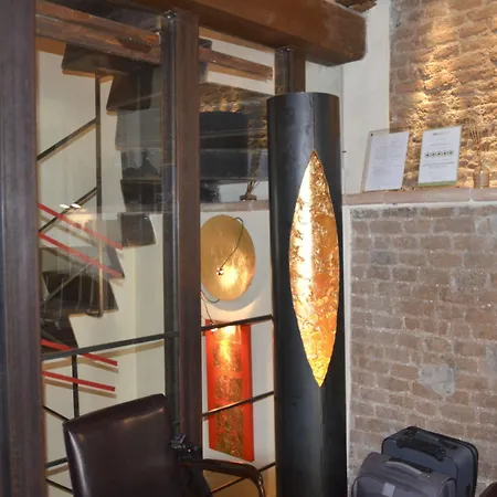Residenza Torre Colonna Bed & Breakfast Rome